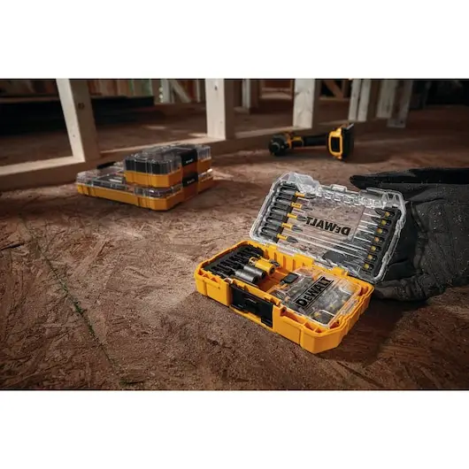 JUEGO DE PUNTAS MAXFIT DEWALT (30 PIEZAS) — vista 4
